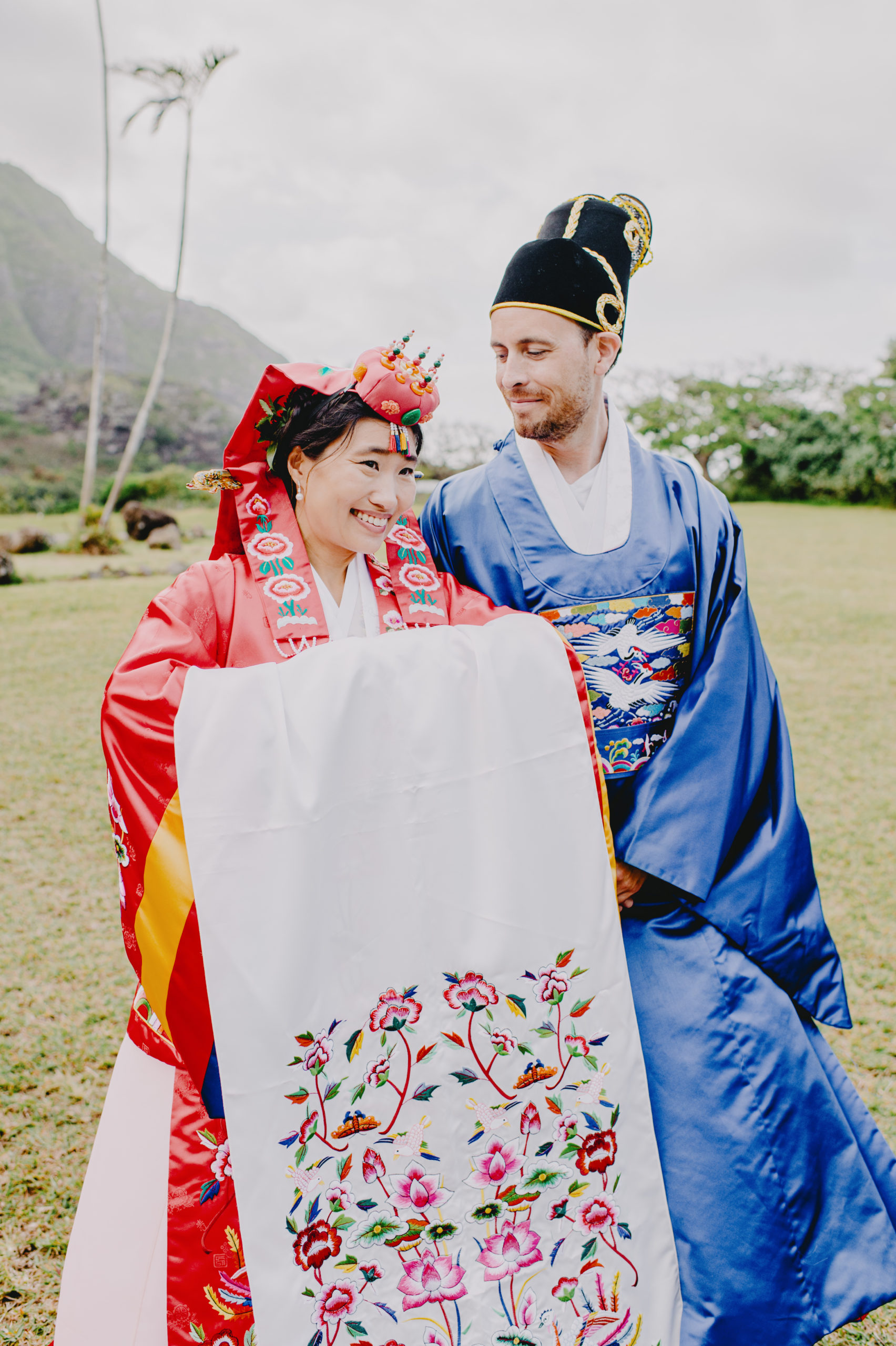 Bride and groom wear traditional hanbok for their wedding ceremony L Hewitt Photography